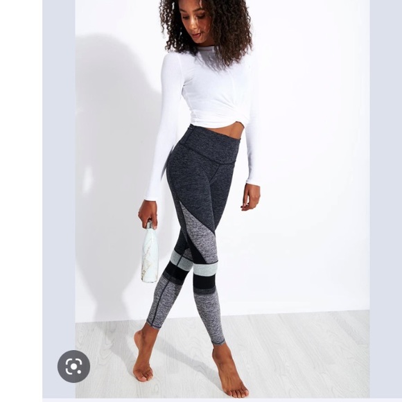 ALO Yoga Pants - ALO Yoga Alosoft Momentum Leggings Gray S High Rise